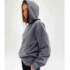 Women’s talentless basic hoodie